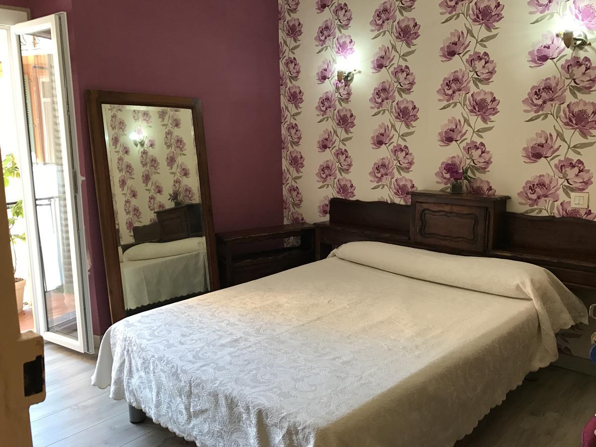 Hotel Au Picardy Nice Buitenkant foto